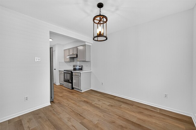 Building Photo - 1917 Trixie Ln