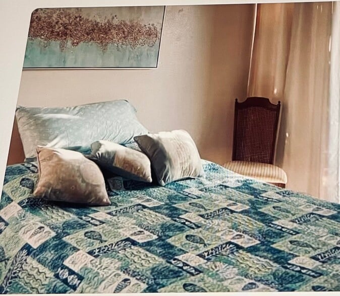 Building Photo - 9859 Gandy Ave