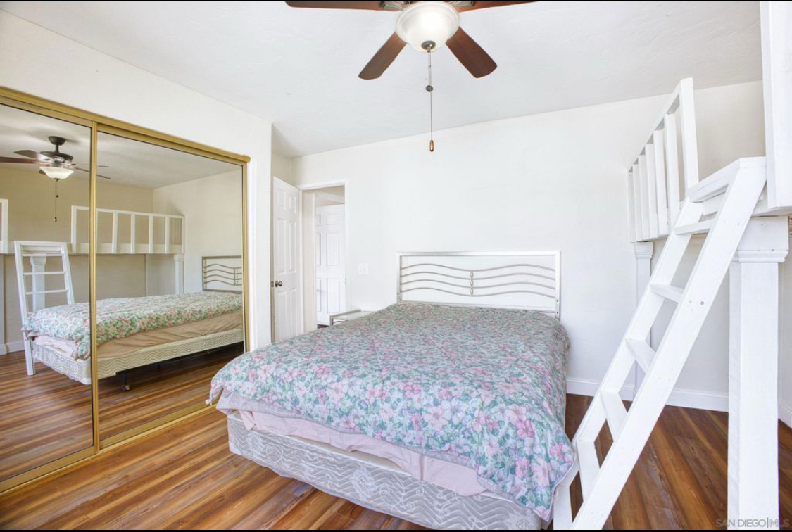 Room 2 - 15408 Vista Vicente Dr