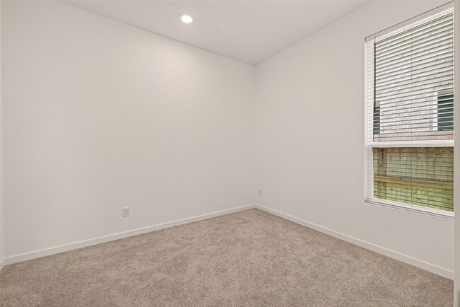 Building Photo - 26327 Yellow Sage Ln