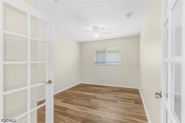 Building Photo - 5215 SW 16th Pl