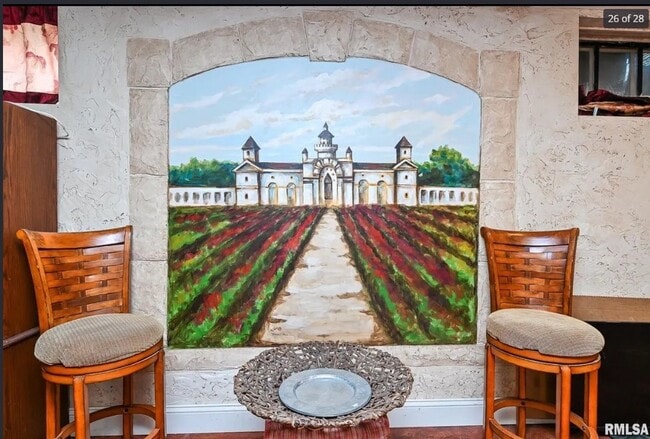 Building Photo - 2501 W Moss Ave