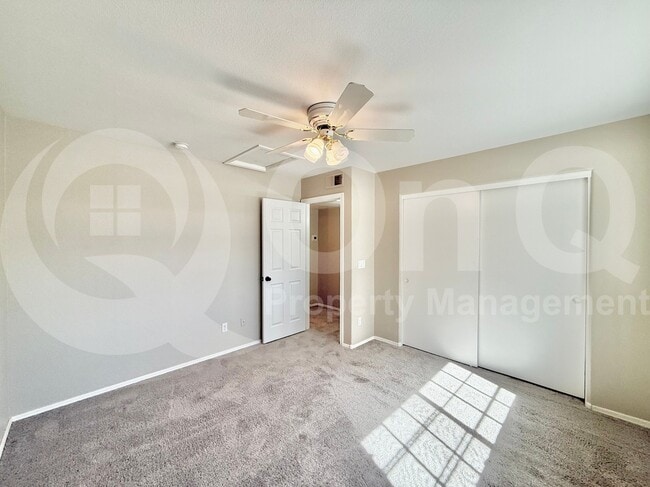 Building Photo - 860 N McQueen Rd