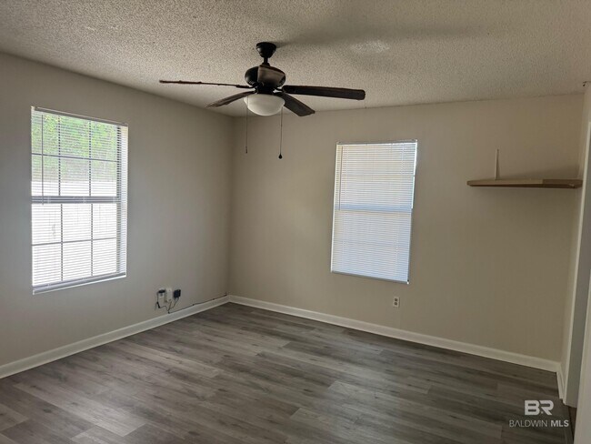 Building Photo - 4808 Sherri Ln