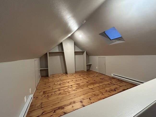 Building Photo - 42 Vanderbilt Ave