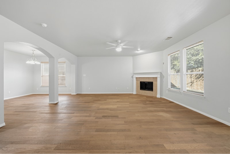 Building Photo - 4405 Grassy Glen Dr