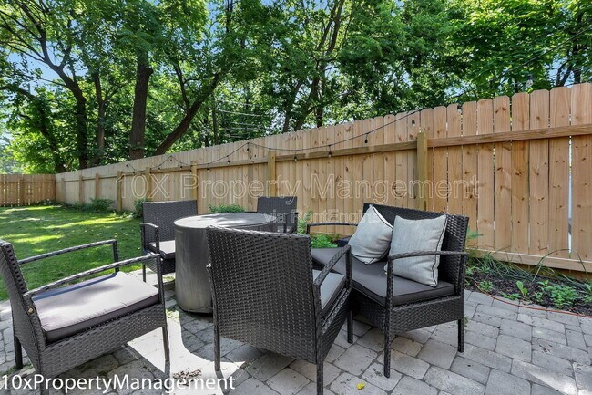 Building Photo - 566 Kimball Pl