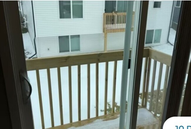 Building Photo - Spacious 3BR 2.5ba house in Waukee, available NOW!