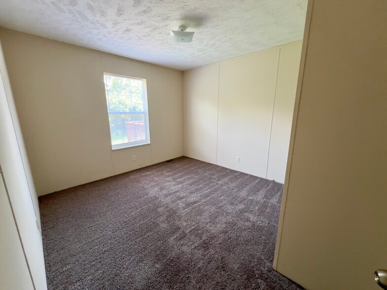 Bedroom 2 - 1143 Spurlock Dr