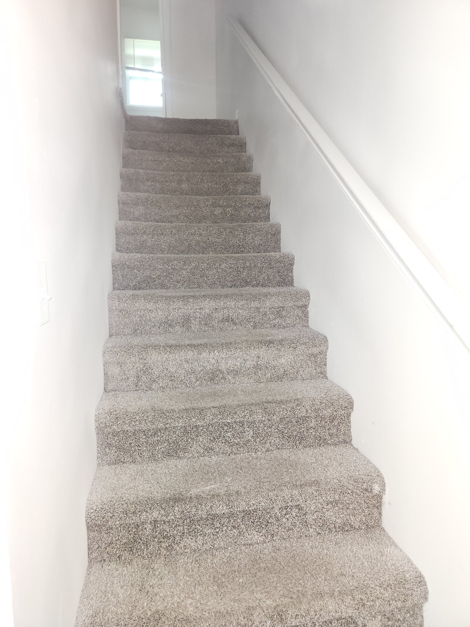 Building Photo - 347 Grant Ave