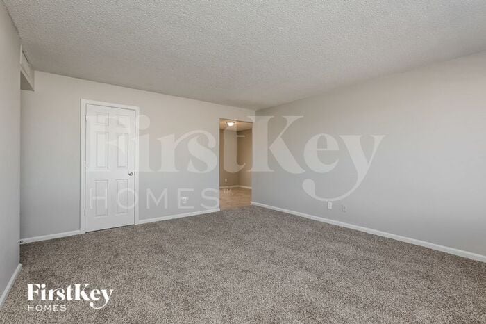 Building Photo - 8807 W Mercer Ln