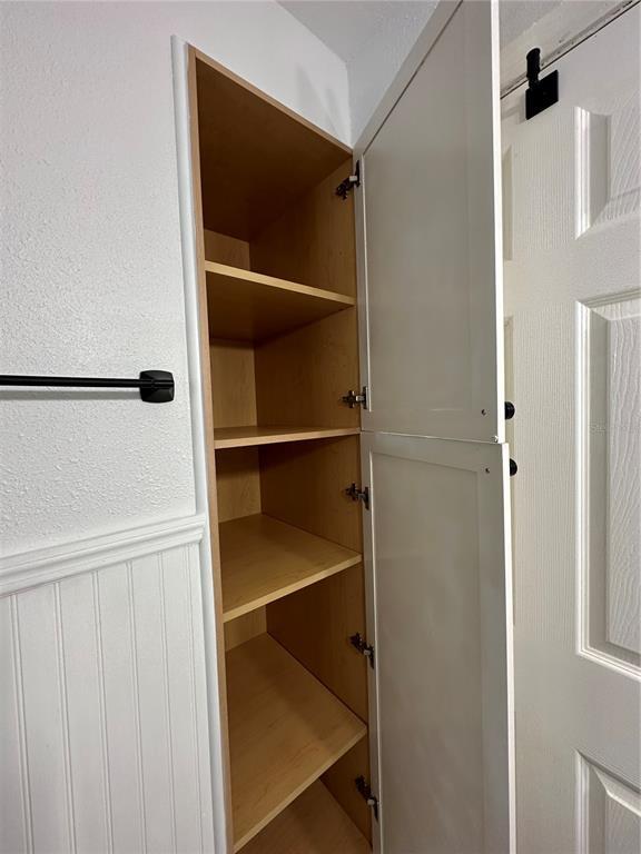 Building Photo - 4713 Thorpe Ave