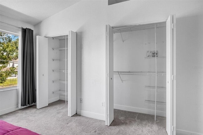 Building Photo - 6127 Bayside Key Dr