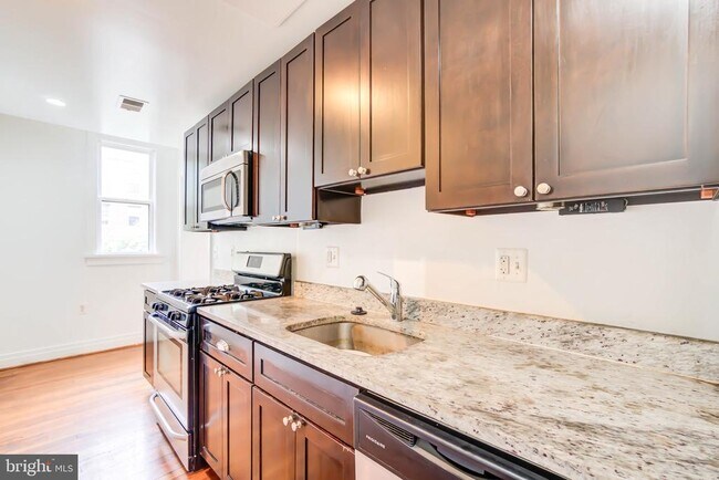 Building Photo - 3625 16th St NW