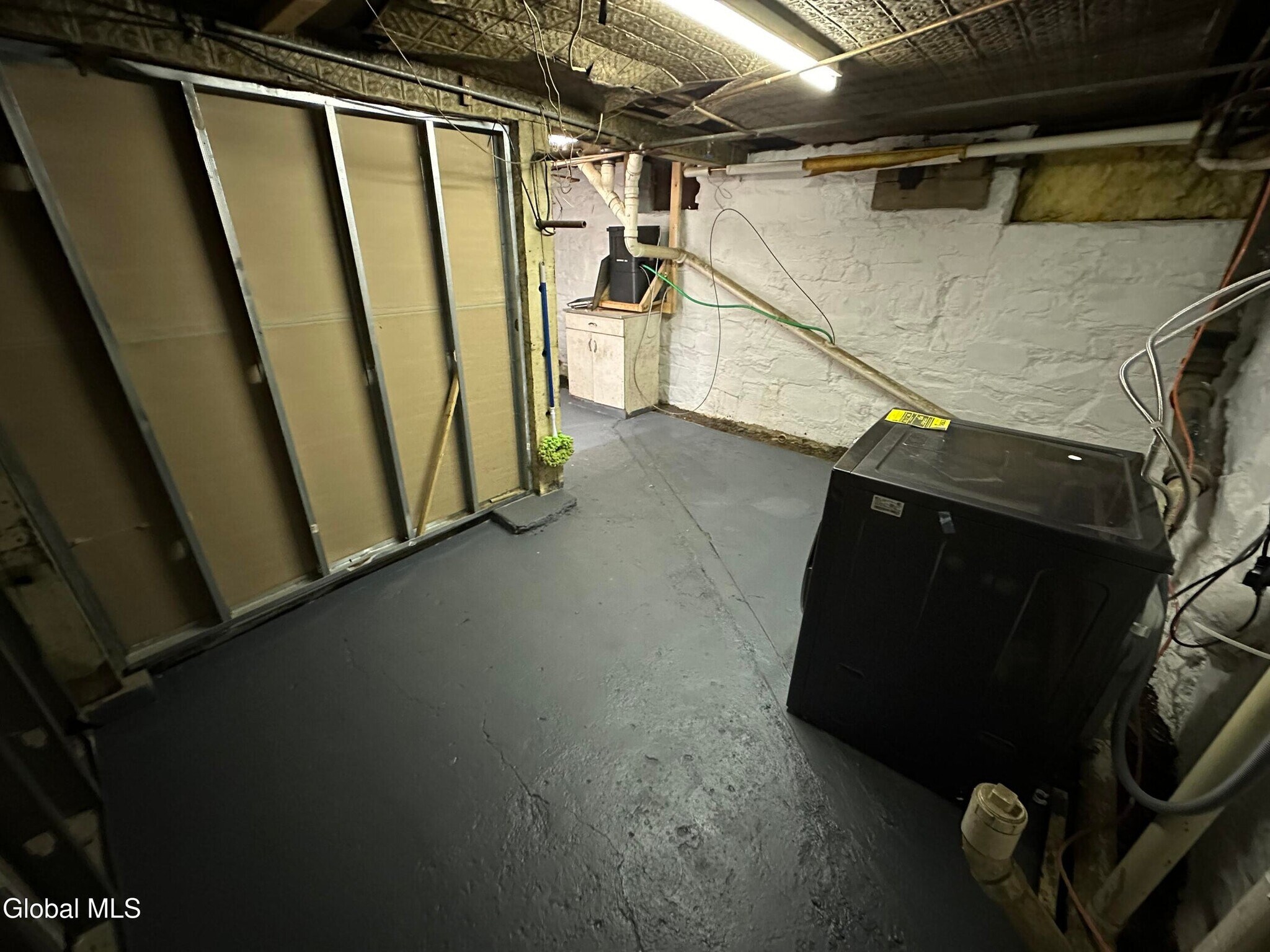 Building Photo - 27 McElwain Ave