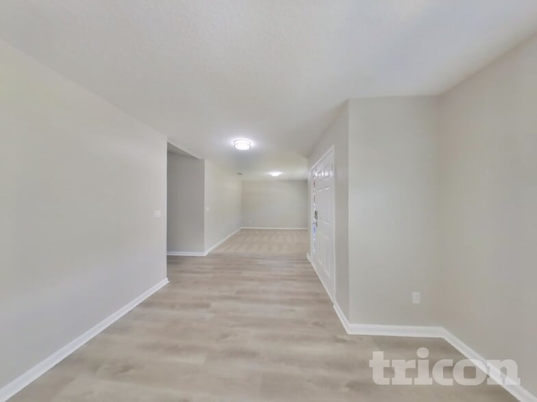 Building Photo - 86216 Vegas Blvd