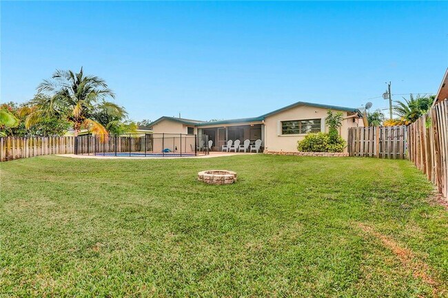 Building Photo - 5170 SW 89th Terrace