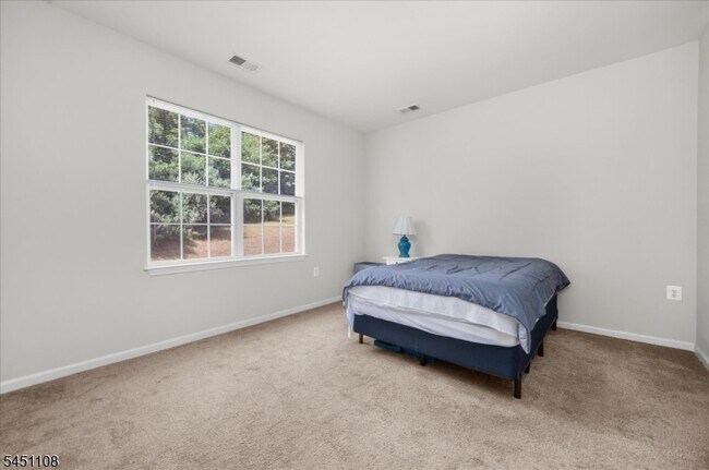 Building Photo - 123 Conover Terrace