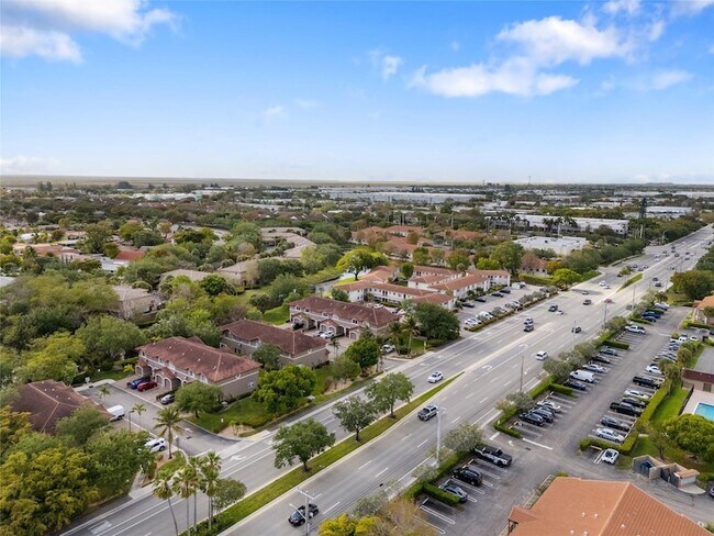 Building Photo - 3134 Coral Ridge Dr