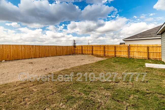 Building Photo - 3829 Low Tide