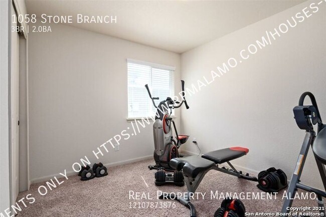 Building Photo - 1058 Stone Branch