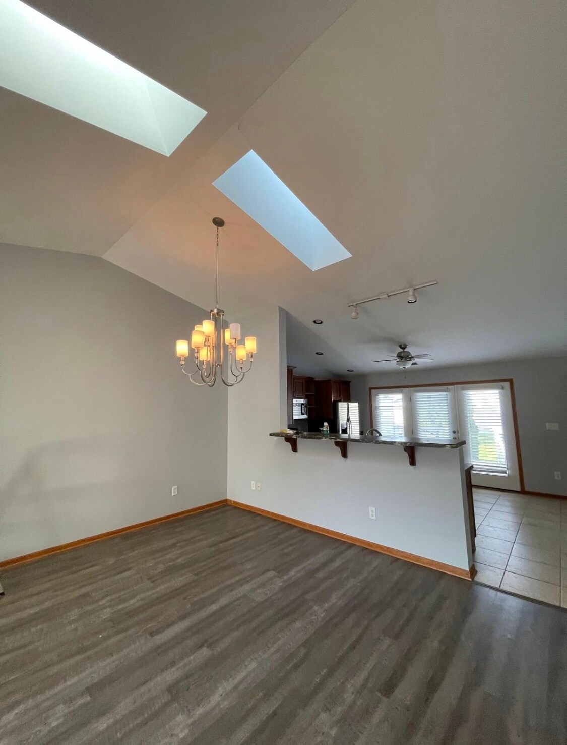 Building Photo - 1738 Beech Dr