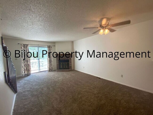 Building Photo - 2178 Giltshire Dr