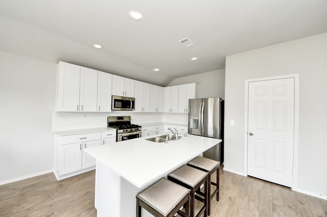 Building Photo - 20730 Southern Wds Blvd