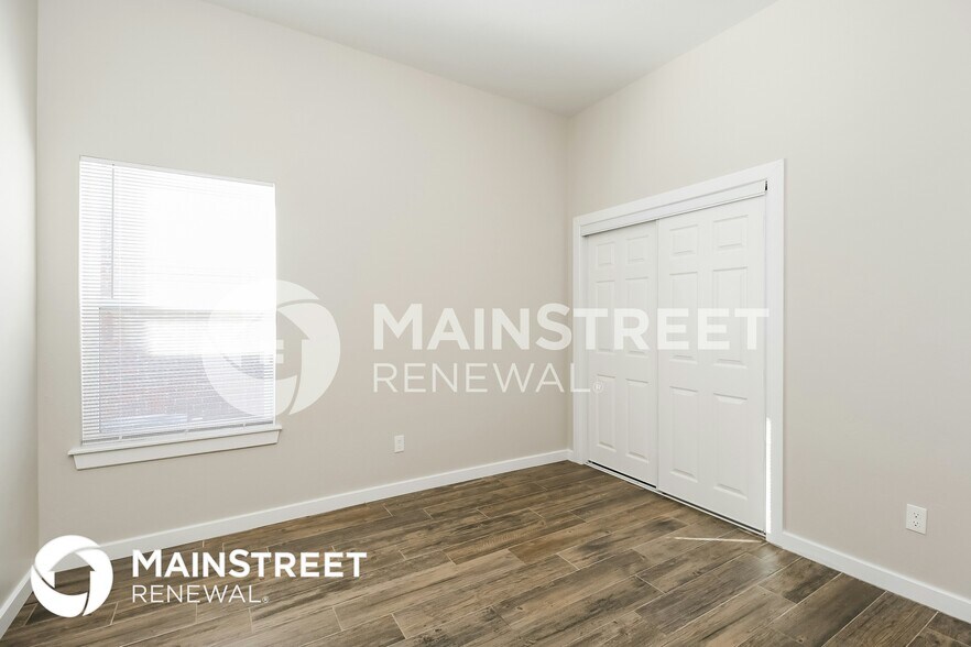 Building Photo - 11253 Paradise Out Ln