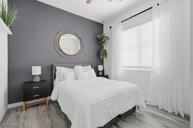 Building Photo - 246 Tallis Hills Ave