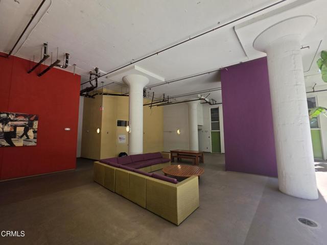 Building Photo - 200 N San Fernando Rd