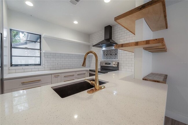 Building Photo - 4735 W Vasconia St