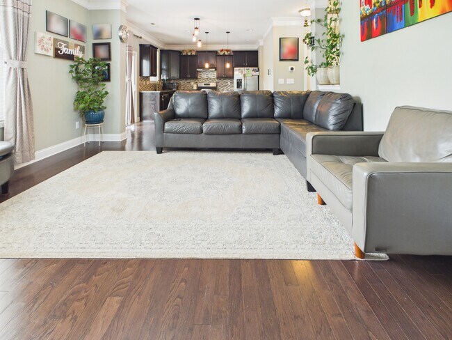 Building Photo - 11060 Hat Creek Ln