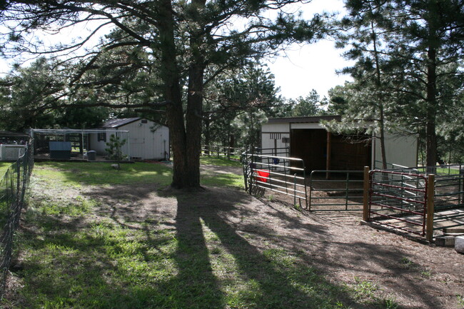Building Photo - 15175 E Coachman Dr