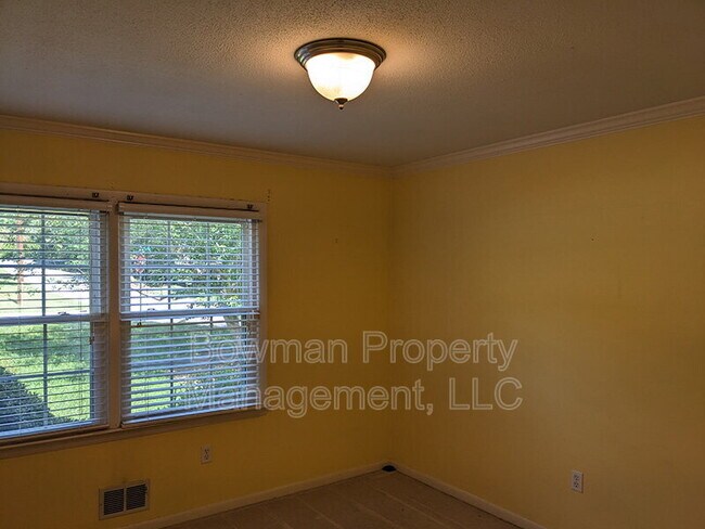 Building Photo - 115 Davis Estates Rd