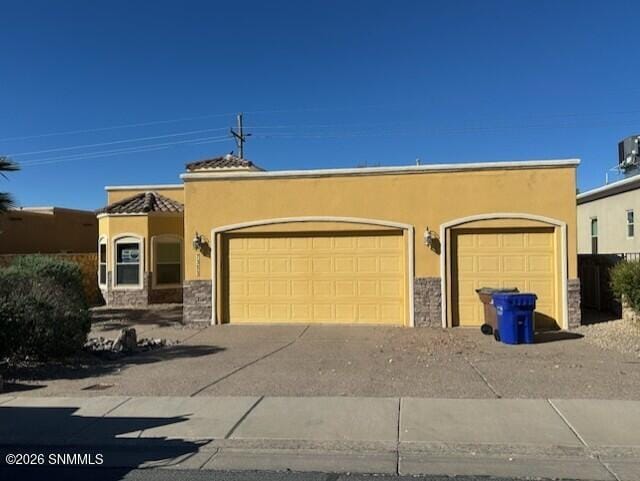 Building Photo - 7353 Vista De Sobre Dr