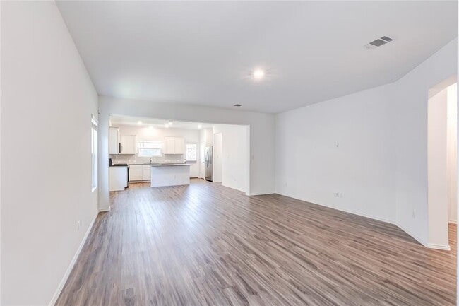 Building Photo - 1517 Brueggerhoff Rd