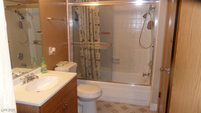 Building Photo - 561 Sellers Pl