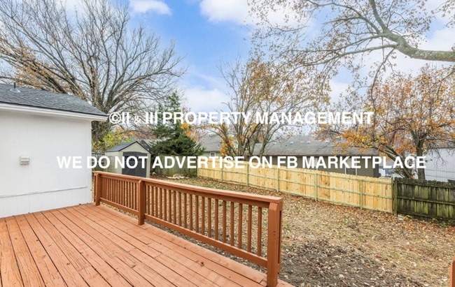 Building Photo - 13305 W 51st St