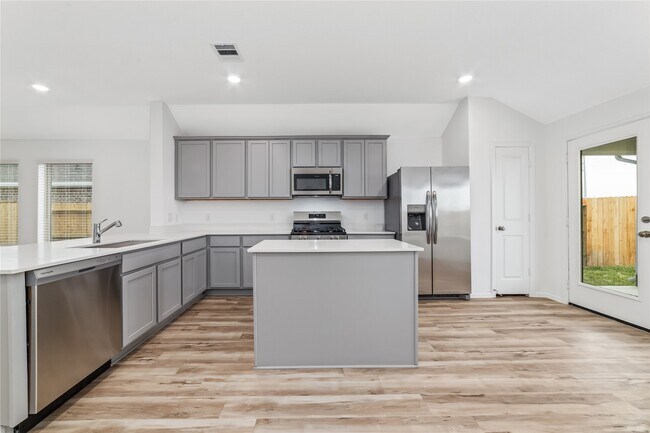 Building Photo - 5315 Sleepy Fox Ln