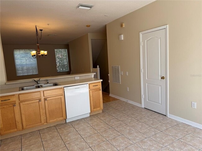 Building Photo - 3146 Bayshore Oaks Dr