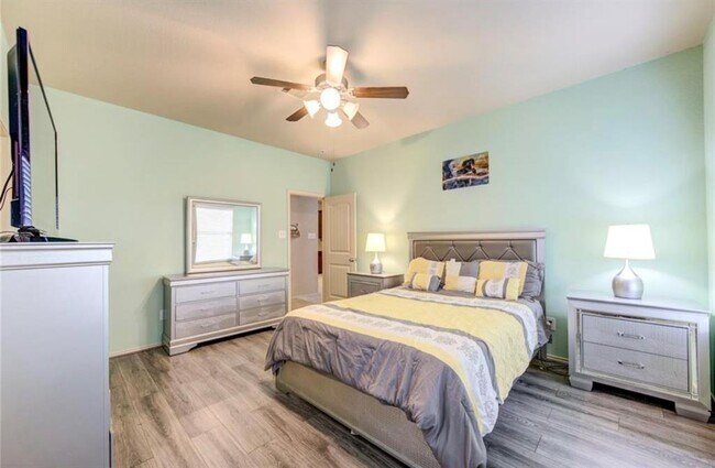Building Photo - 20918 Penny Rock Ct