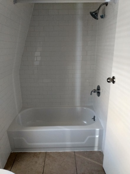 Building Photo - 497 Tremont Ave