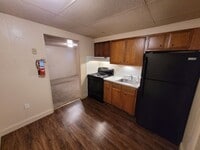 Building Photo - 23 Cloister Ave