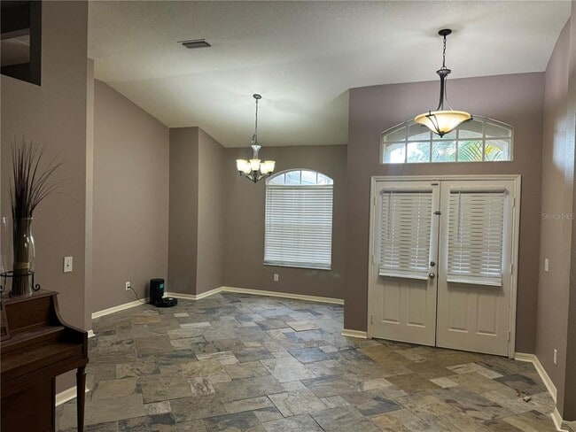 Building Photo - 10014 Cannon Dr