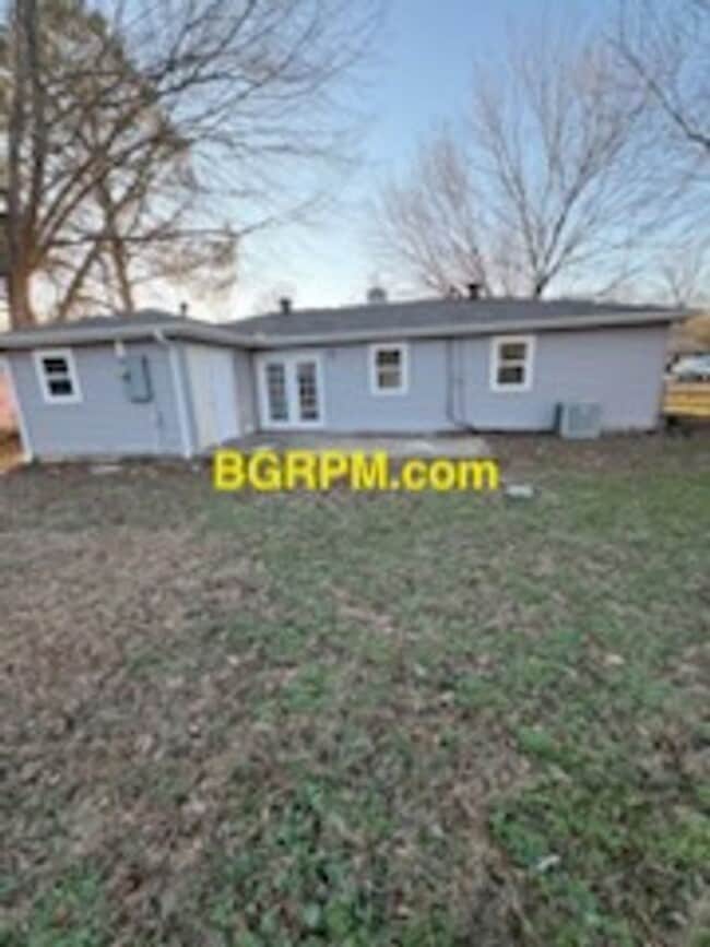 Building Photo - 6 Waterfront Dr