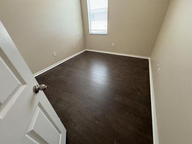 Building Photo - 13707 Sanford Hill Pl