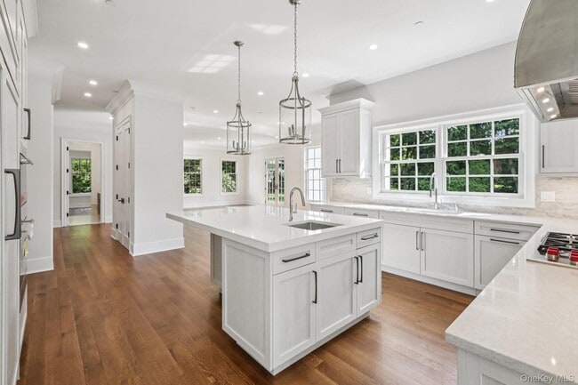 Building Photo - 15 High Point Terrace