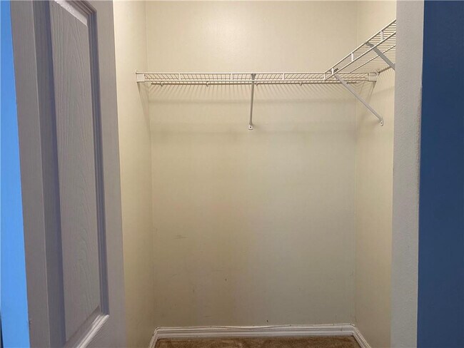 Building Photo - 8549 W Southgate Shores Cir