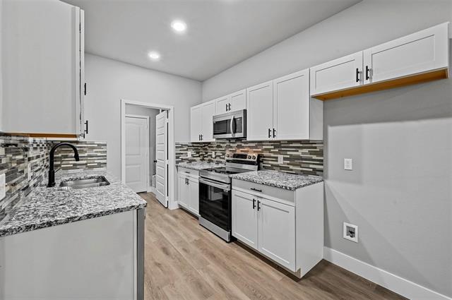 Building Photo - 6147 Shawnee Dr